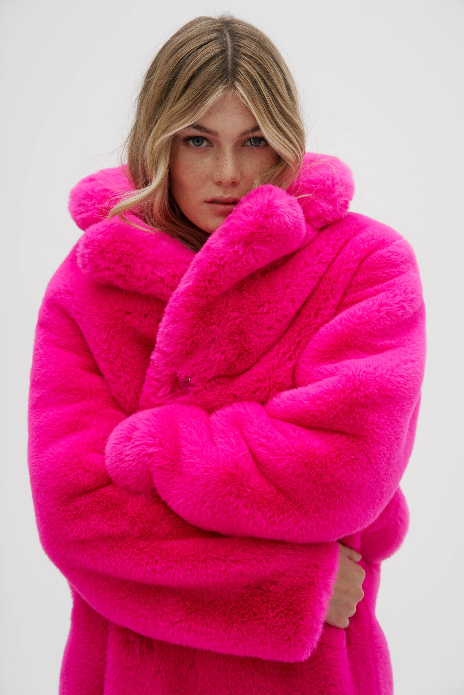 Women's Pink Faux Fur Coats