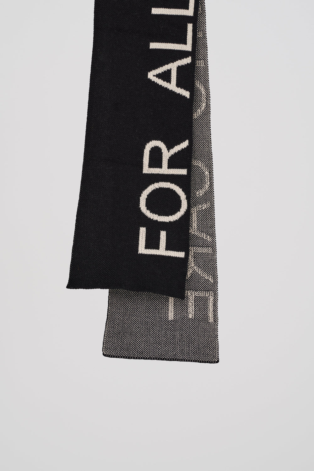 Black/Off White