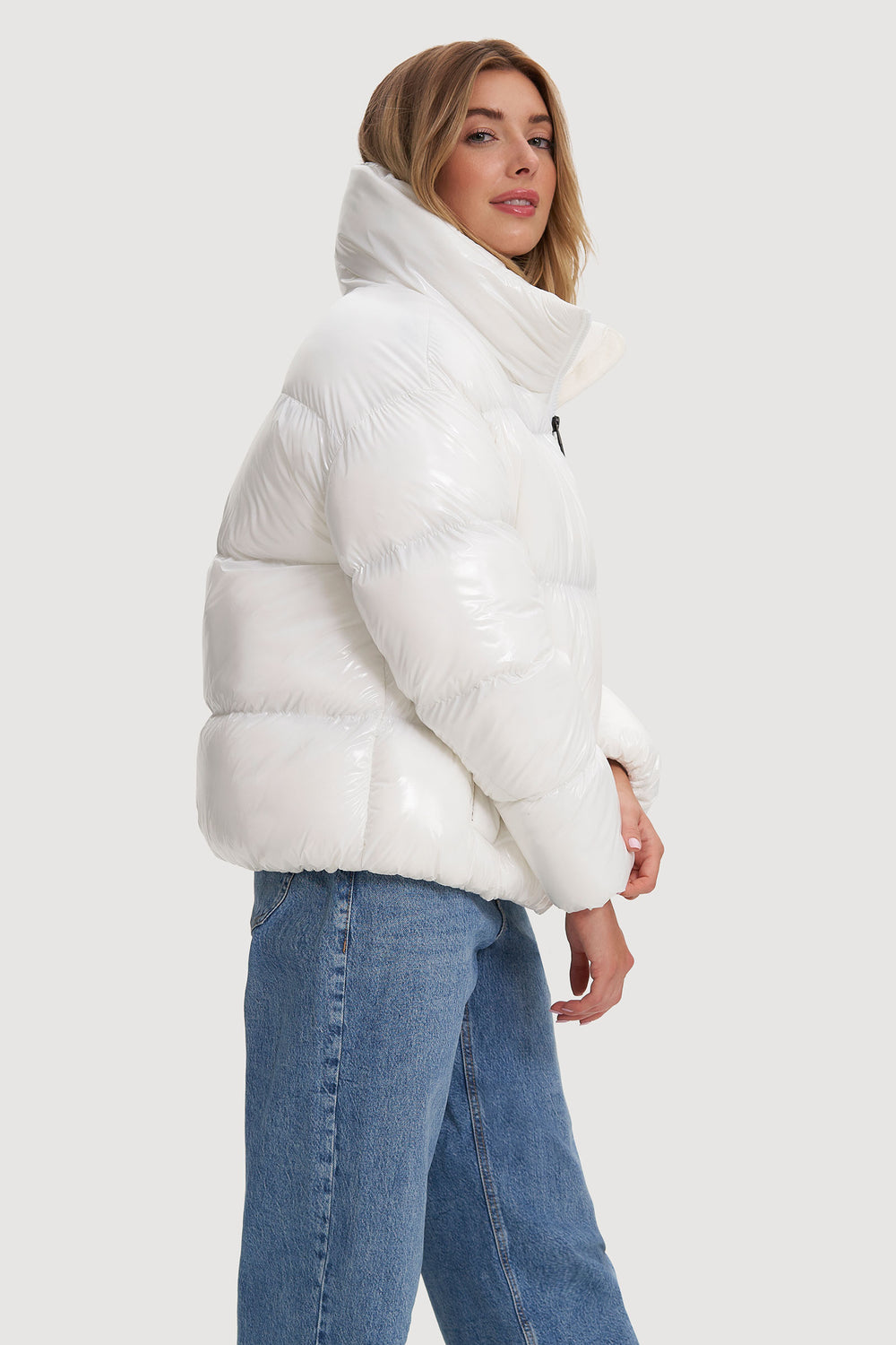 Off White