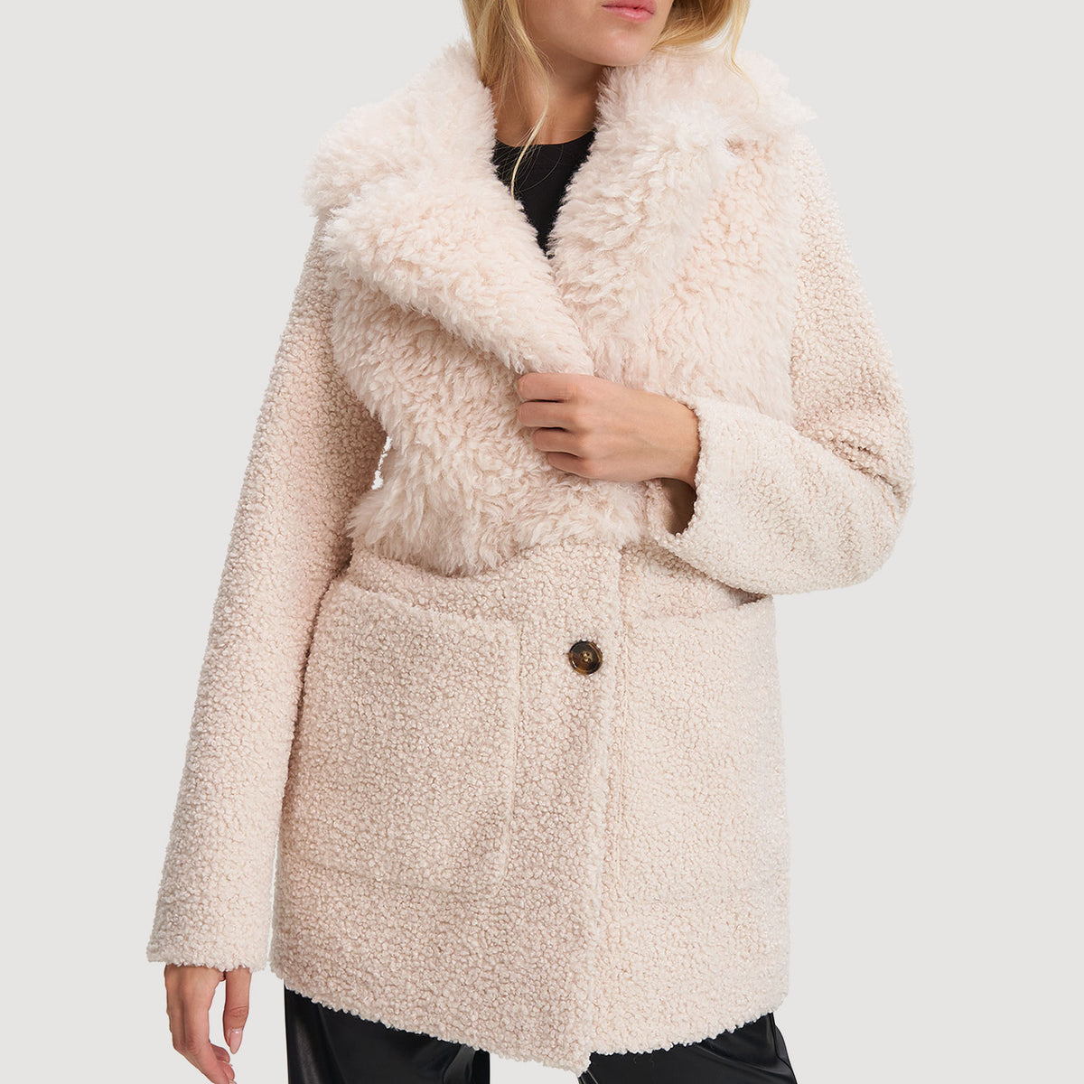 Shop Women's Vegan Sherpa Jackets | Noize