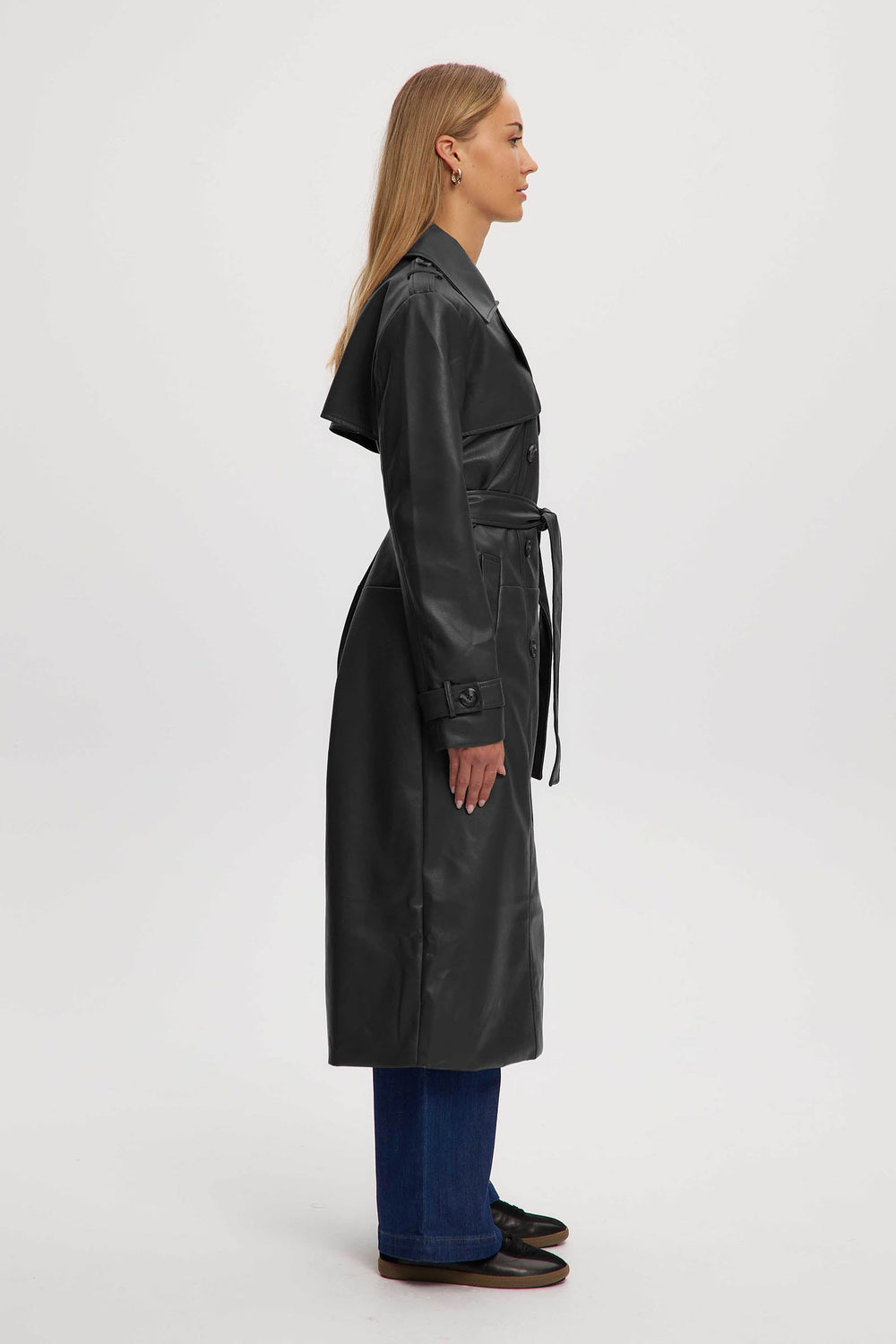 Albina - Black - Black (3)