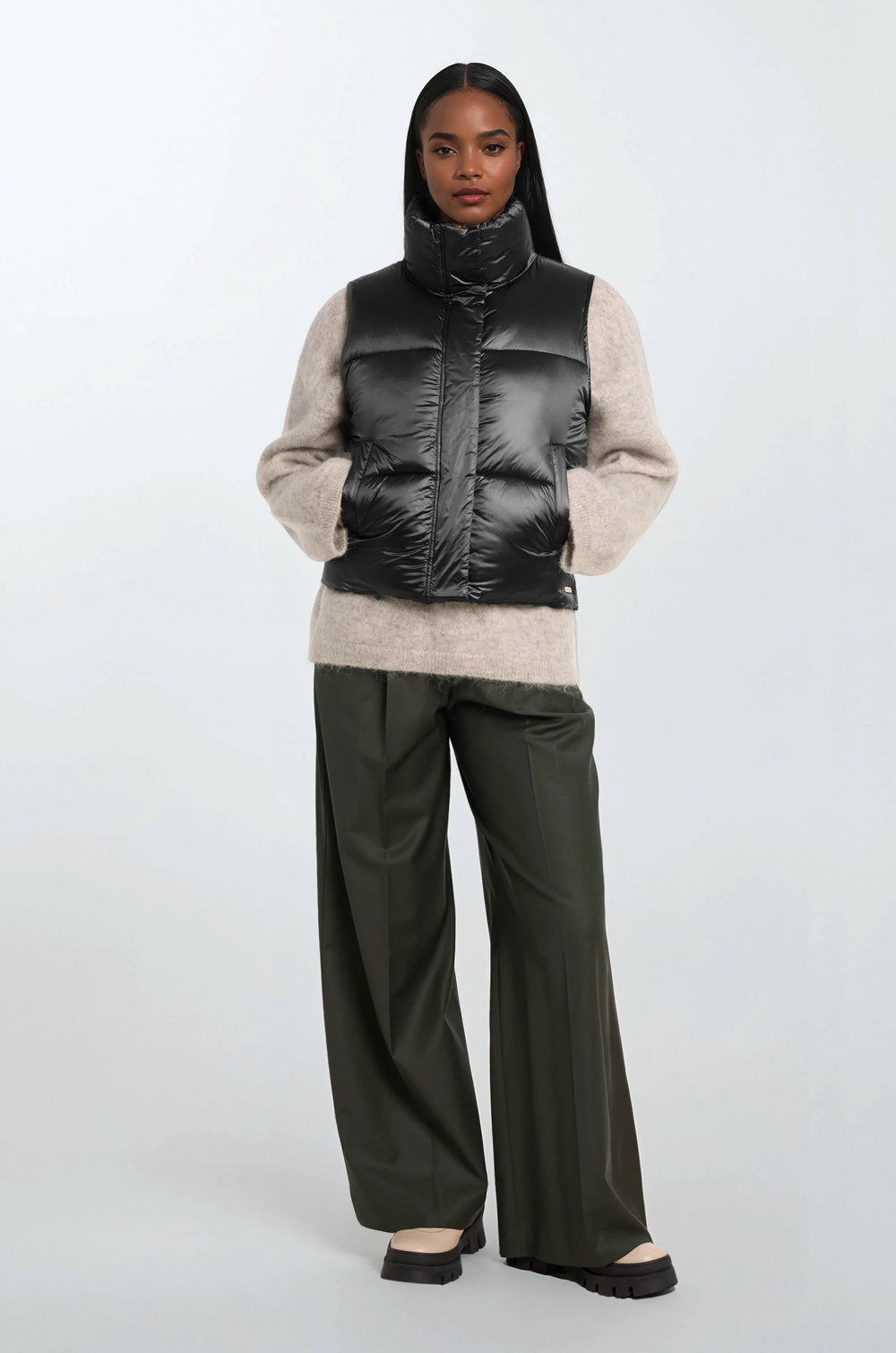 Aurora-EL - Black - Black (1)
