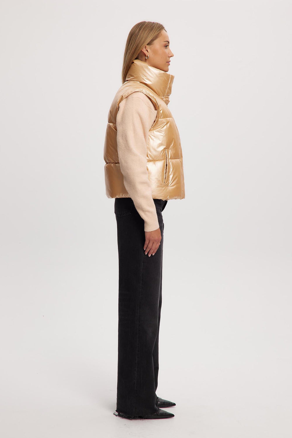 Aurora-M - Rosegoldmetal - Rosegoldmetal (3)
