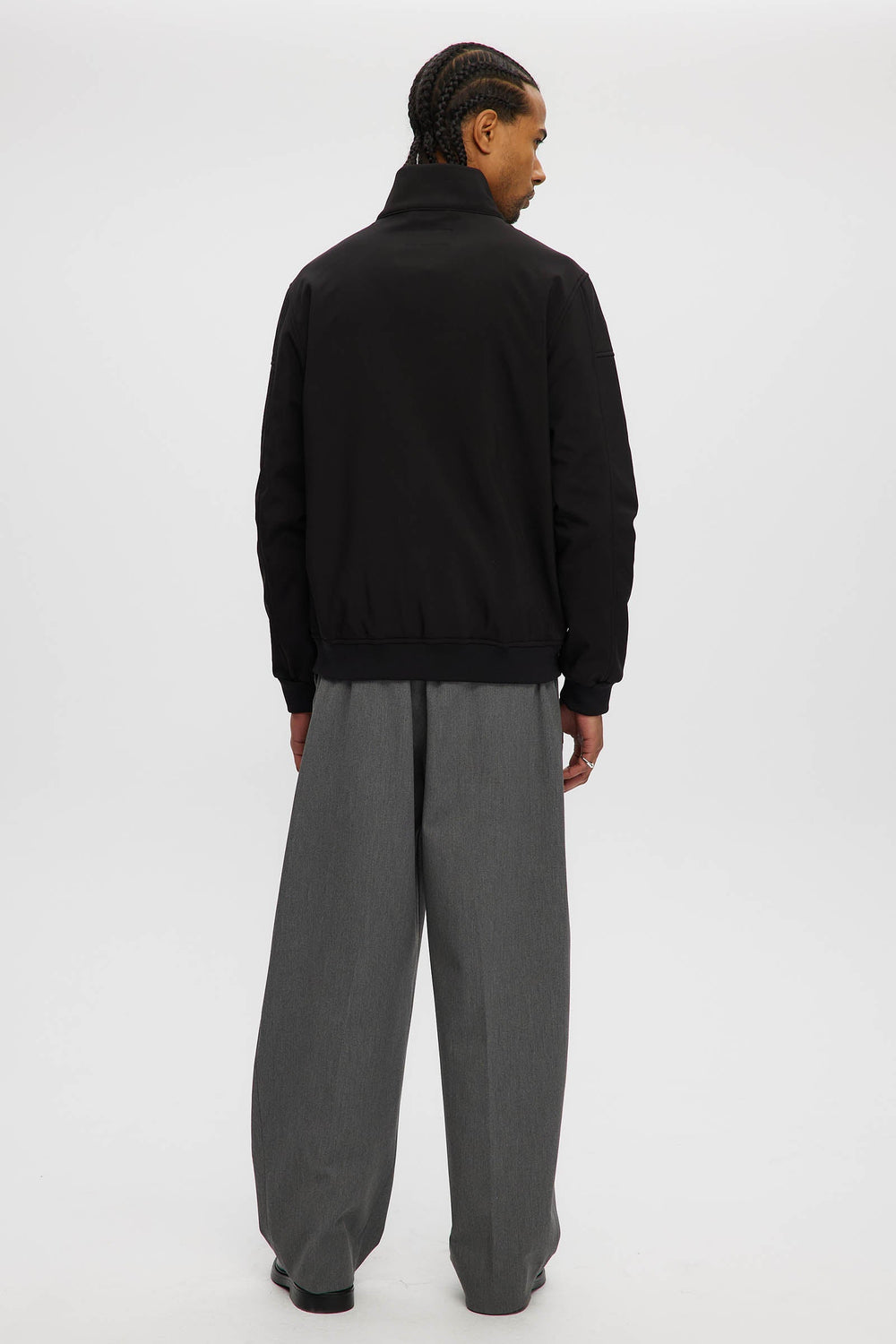 Brett - Black - Black (3)