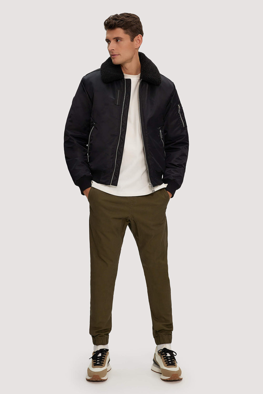 Brian - Black - Black (1)