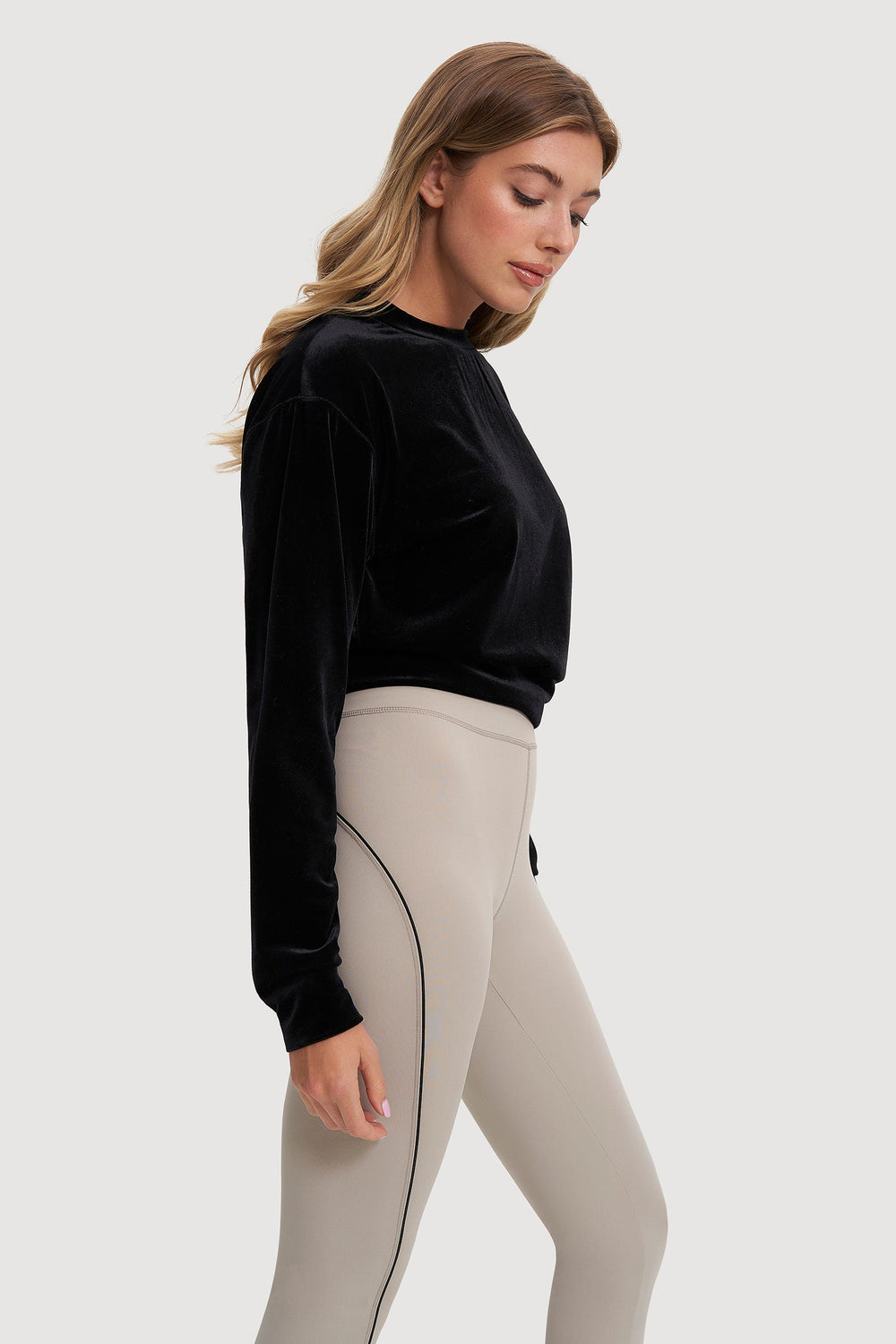 Edith - Black - Black (3)