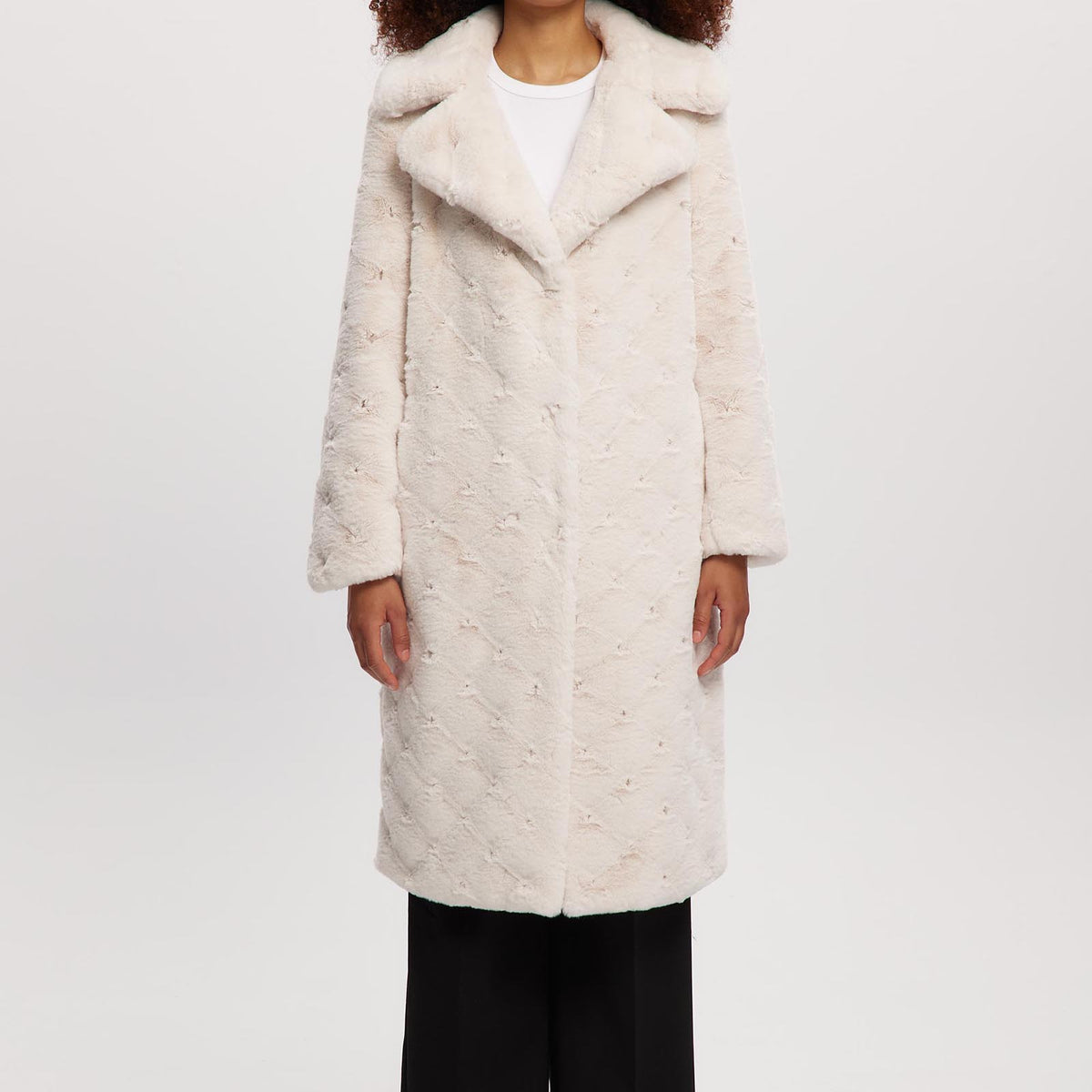 FARRAH_CREAM_923_1200x1200_cro