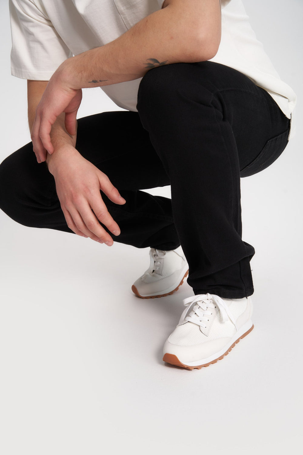 Georgy - White - White (5)