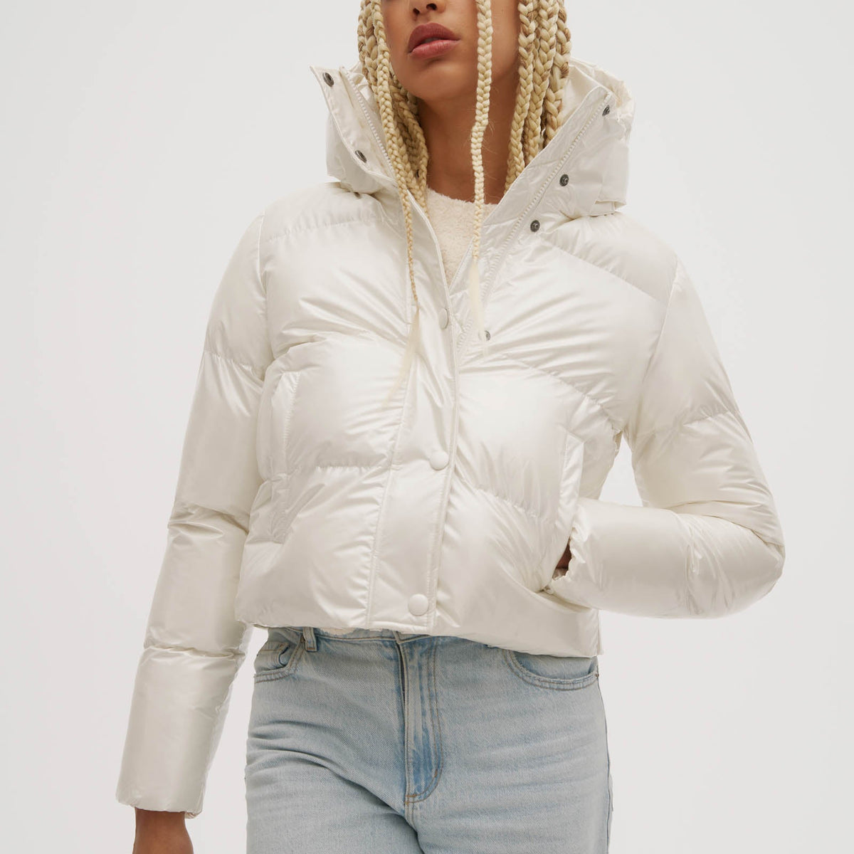 Karlie-H Short Length Puffer - Holographic Pearl | Noize