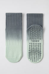 Gradient Mint Grey