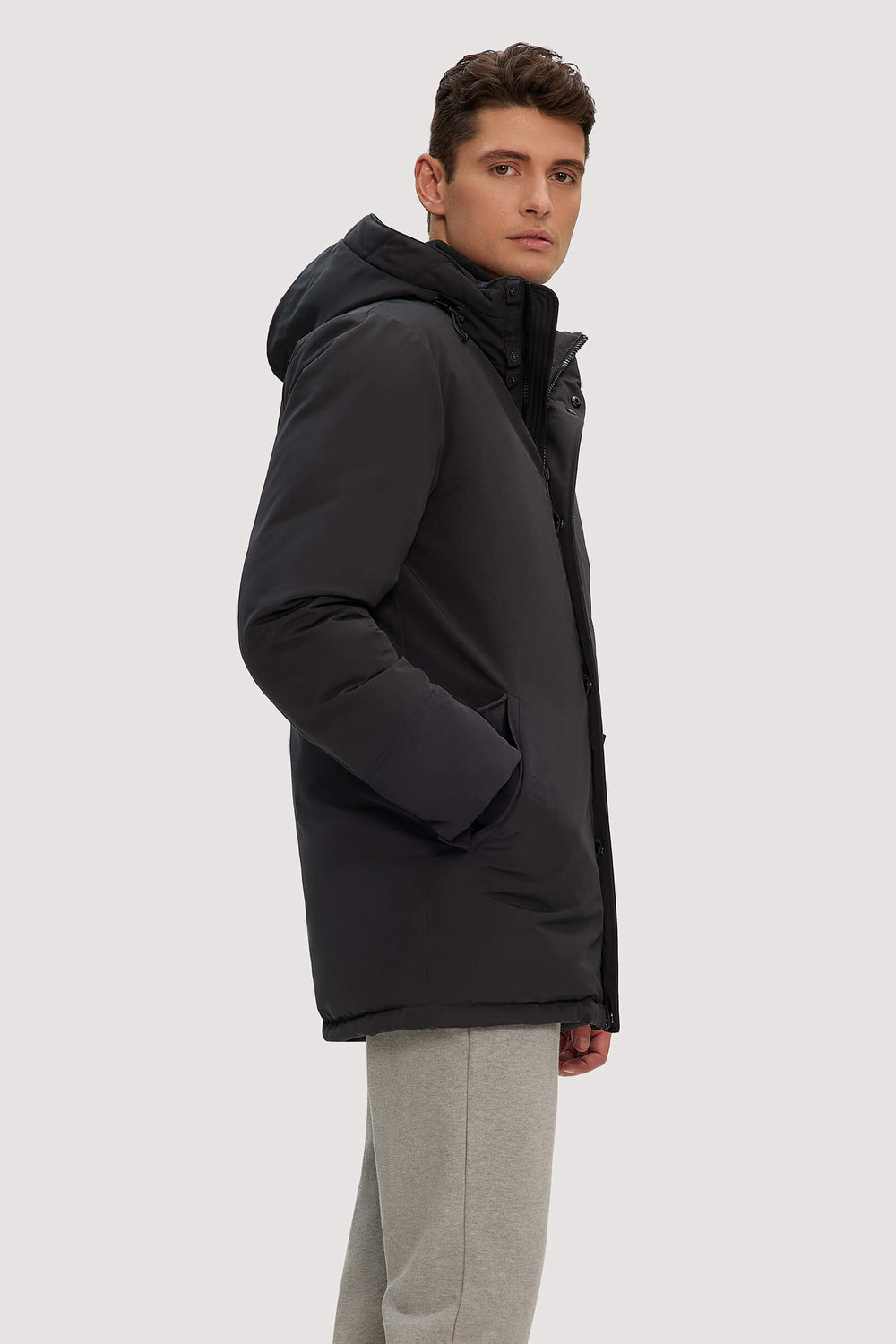 Merrick - Black - Black (4)