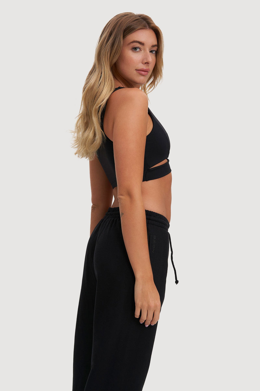 Prisha - Black - Black (3)