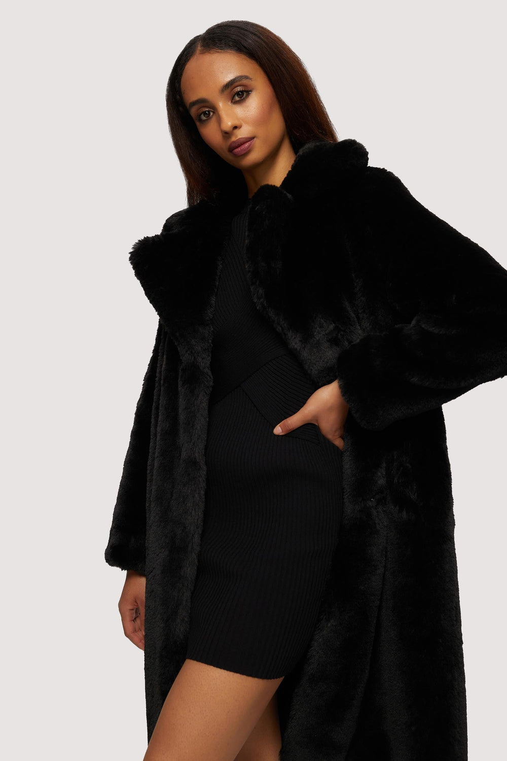 Savannah - Black - Black (2)