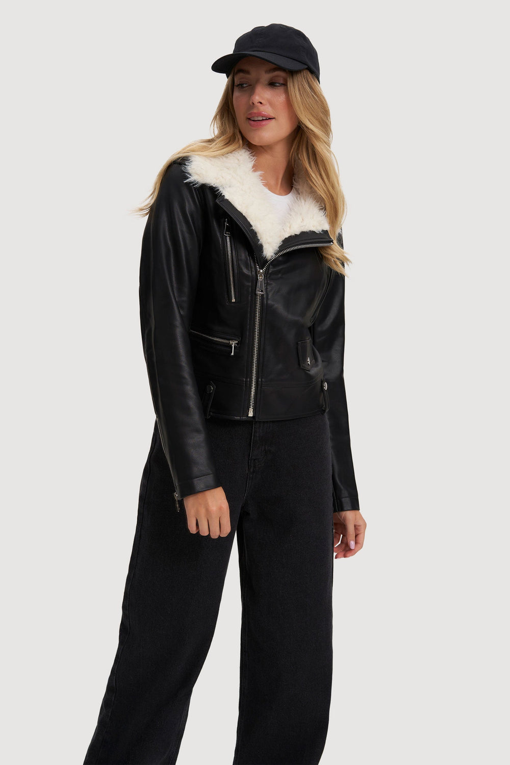 Suren - Black - Black (3)