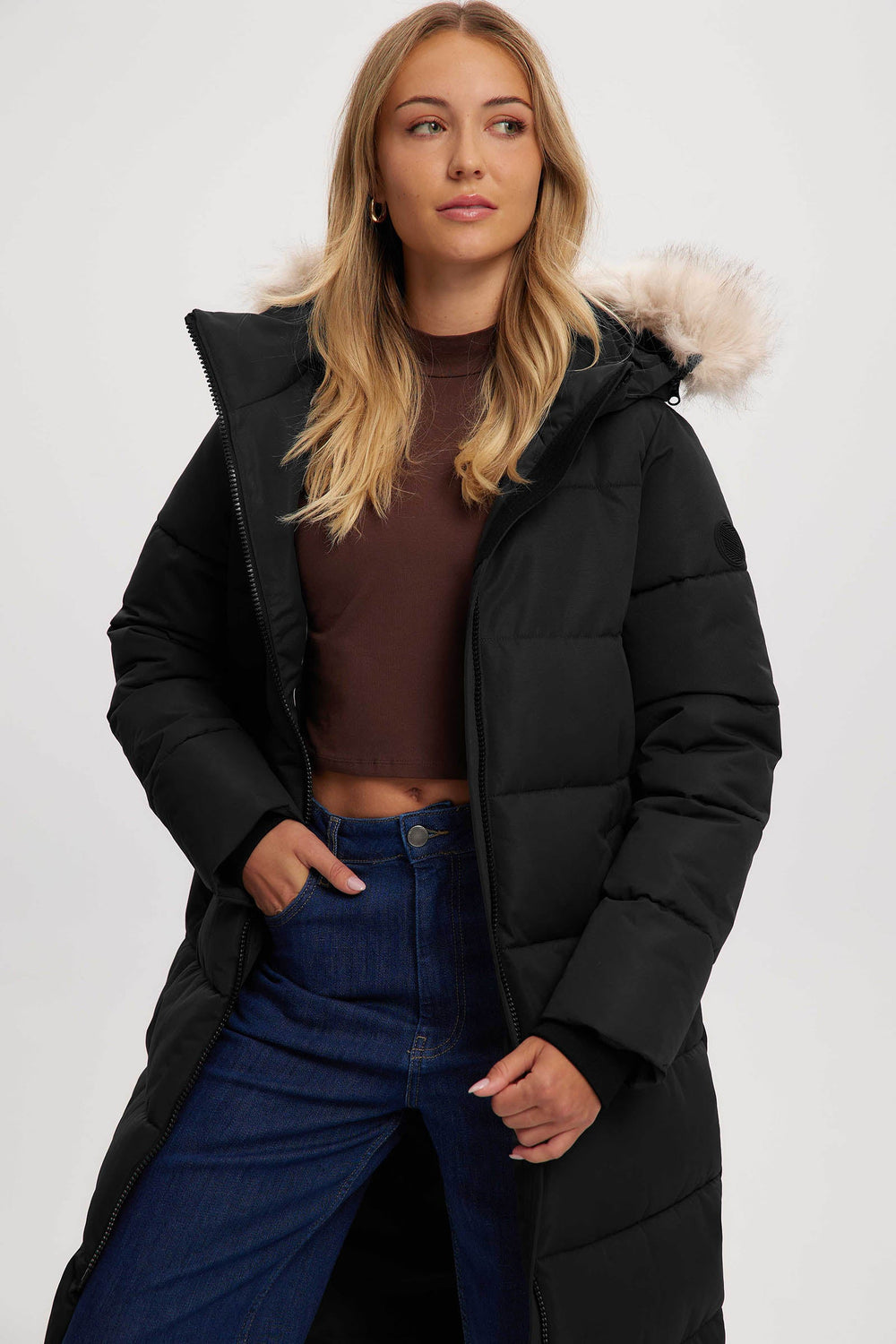 Winter - Black - Black (4)